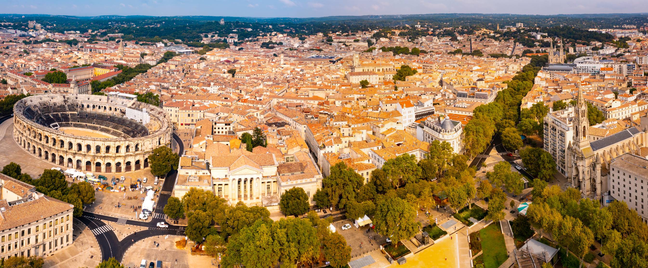 Nîmes