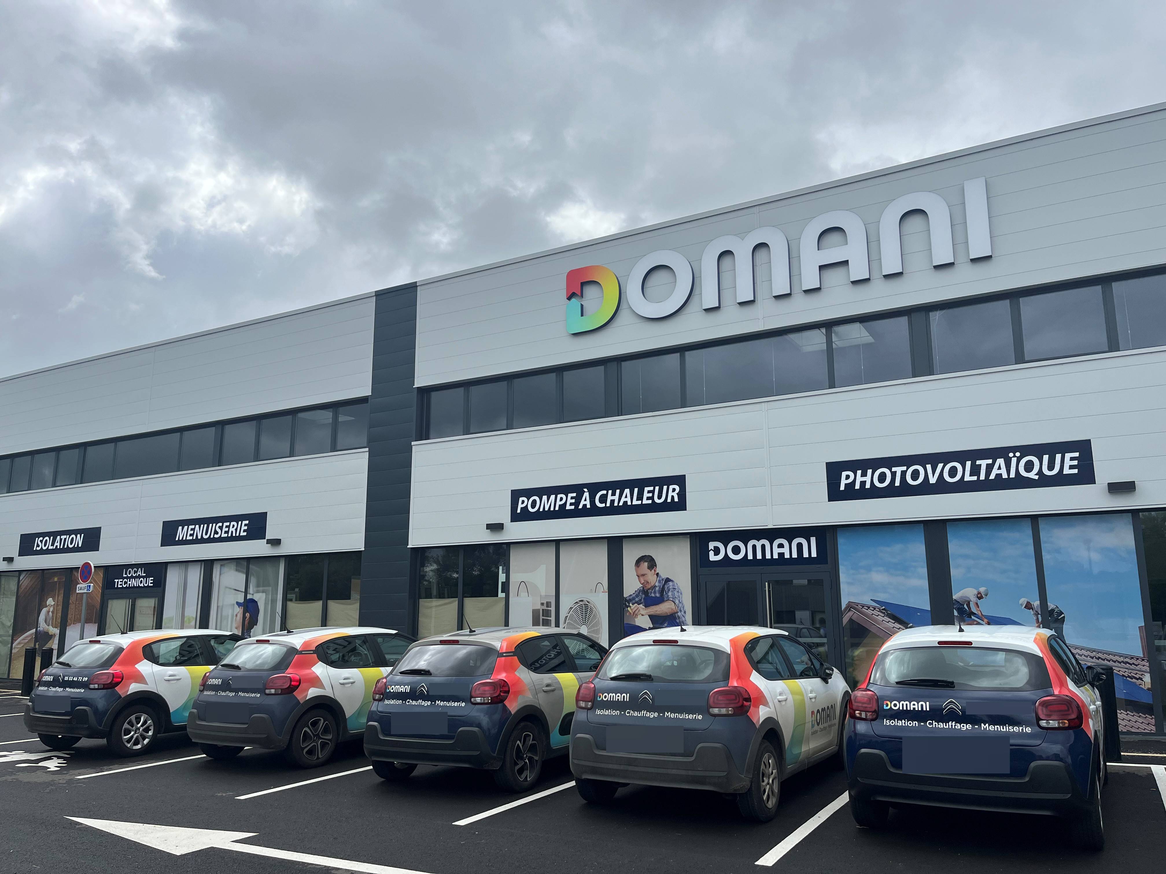 Photo de DOMANI